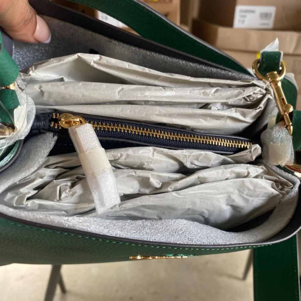 Brand New Coach Bag Beautiful Green - Picture 4 of 5